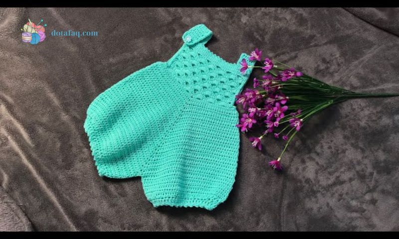 Step-by-Step Baby Bib Crochet Project